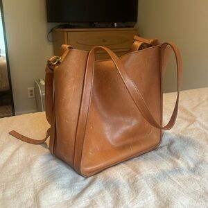 Madewell The Sydney Shoulder Bag